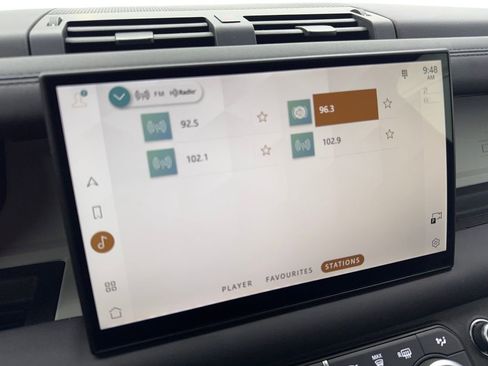 Used 2025 Land Rover Defender 110 S image 63