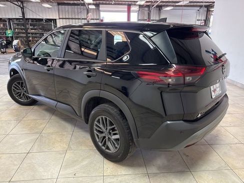 Used 2023 Nissan Rogue S image 10