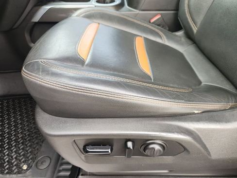 Used 2021 GMC Sierra 2500 AT4 w/ AT4 Premium Plus Package image 23