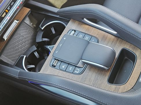 Certified 2025 Mercedes-Benz GLE 350 4MATIC image 21