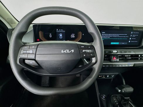 Used 2026 Kia K4 FWD image 11