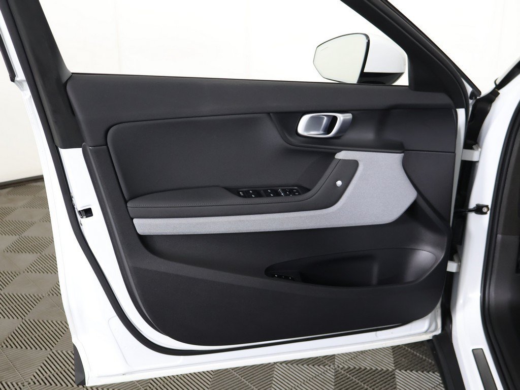 Used 2024 Polestar Polestar 2 AWD/4WD image 26