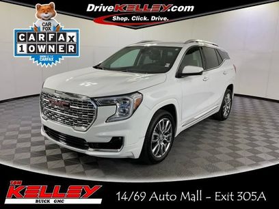 Used 2023 GMC Terrain Denali w/ LPO, Floor Liner Package
