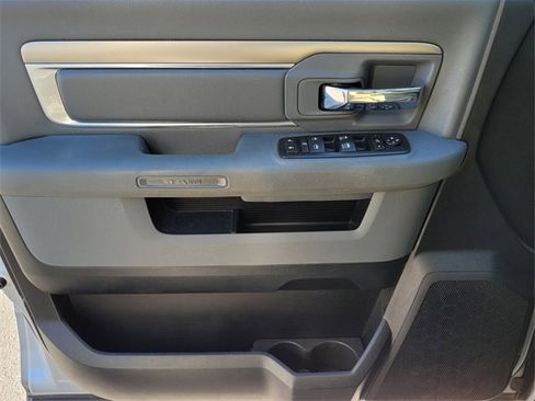 Used 2017 RAM 1500 Big Horn image 25