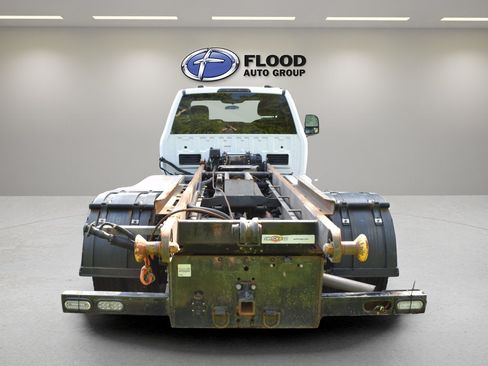 Used 2024 Ford F600 4x4 Regular Cab Super Duty w/ XLT Value Package image 4