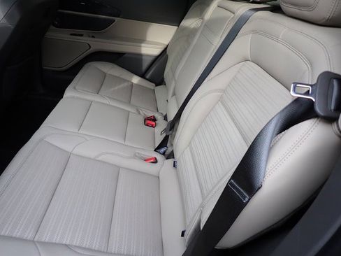 New 2025 Lincoln Nautilus Reserve w/ Jet Appearance Package image 16