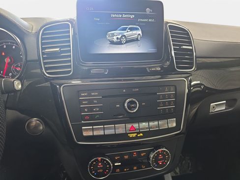 Used 2019 Mercedes-Benz GLS 450 4MATIC image 20