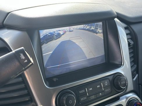 Certified 2020 Chevrolet Suburban Premier w/ Premier 6.2L Value Package image 10