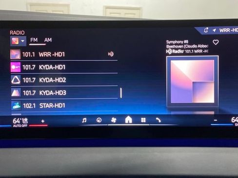 Used 2025 BMW X3 xDrive30i AWD/4WD image 47