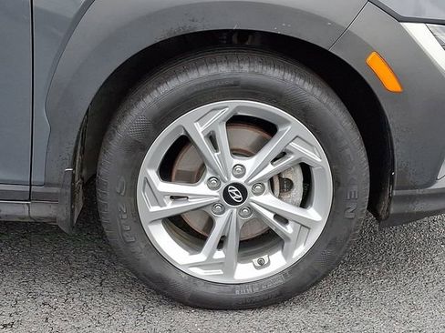 Used 2023 Hyundai Kona SEL AWD/4WD image 11