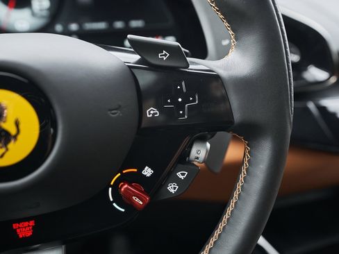 Used 2025 Ferrari Purosangue image 67