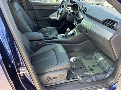 Certified 2024 Audi Q3 2.0T Premium w/ Convenience Package AWD/4WD image 13