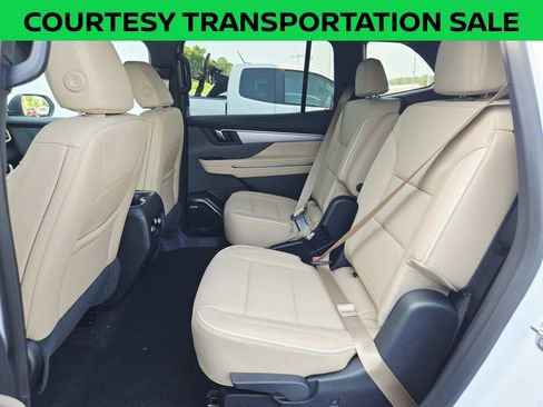 New 2025 Buick Enclave Preferred w/ Power Package image 12