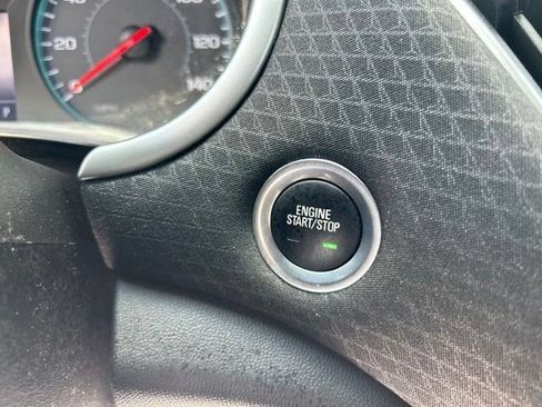 Used 2025 Chevrolet Malibu LT FWD image 20