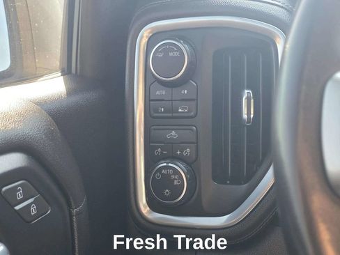 Used 2021 Chevrolet Silverado 1500 LT AWD/4WD image 12