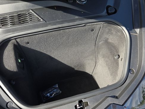 Used 2024 Chevrolet Corvette Stingray Coupe w/ Z51 Performance Package image 15