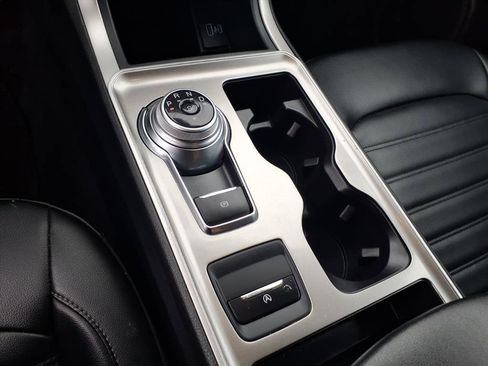 Used 2023 Ford Edge SEL image 10