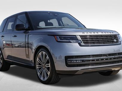 New 2026 Land Rover Range Rover SE