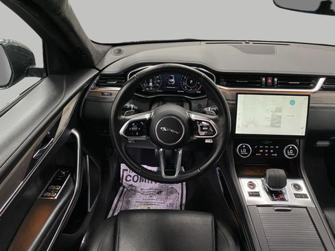 Used 2023 Jaguar F-PACE S AWD/4WD image 14