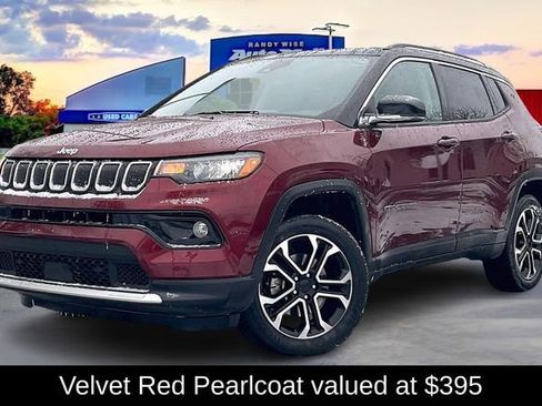 Used 2022 Jeep Compass Limited image 2