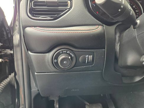Used 2023 Dodge Durango R/T AWD/4WD image 16