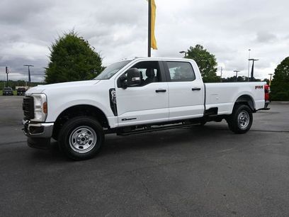 New 2025 Ford F350 XL w/ 360-Degree Camera Package