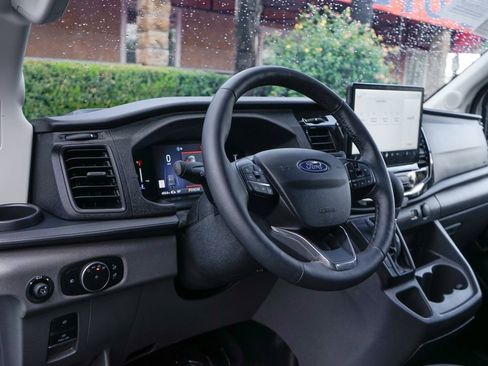 Used 2026 Ford Transit 350 XLT image 19