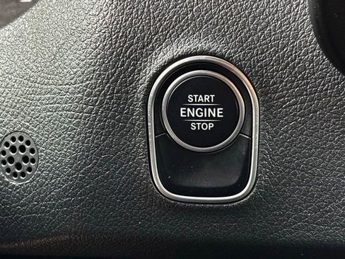 Used 2024 Mercedes-Benz Sprinter 144 Cargo image 18