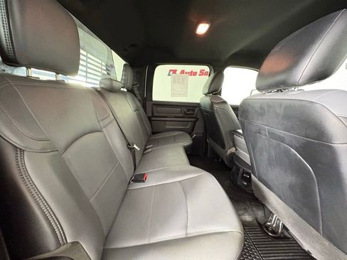 Used 2024 RAM 3500 Tradesman w/ Chrome Appearance Group AWD/4WD image 45