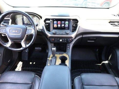 Used 2017 GMC Acadia Denali w/ Technology Package AWD/4WD image 26