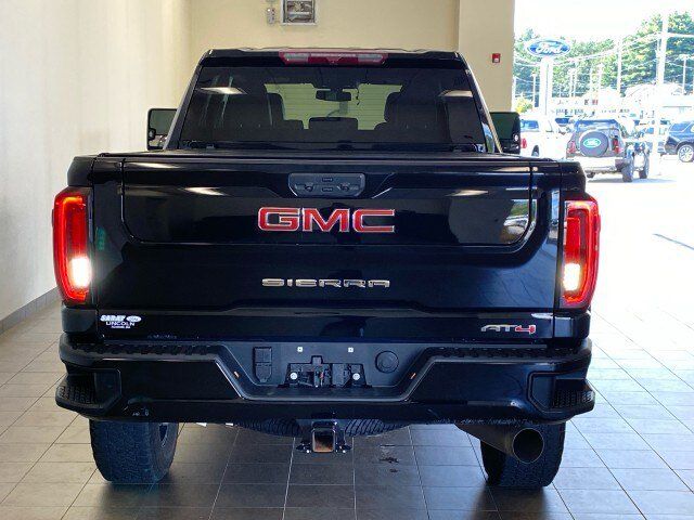 Used 2022 GMC Sierra 2500 AT4 w/ Gooseneck/5TH Wheel Package AWD/4WD image 6