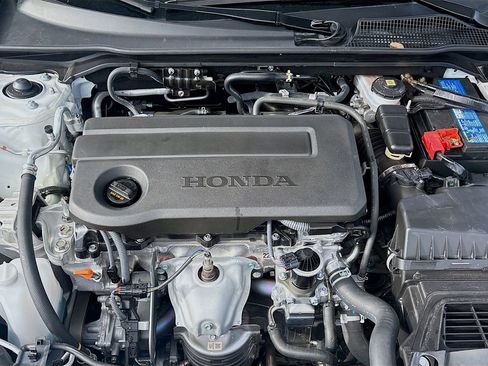 Used 2025 Honda Civic Sport image 27