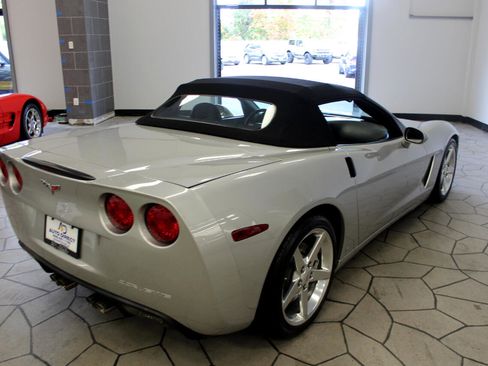 Used 2006 Chevrolet Corvette 2dr Conv w/ Preferred Equipment Group image 33