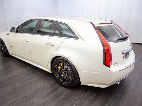 Used 2011 Cadillac CTS V image 11