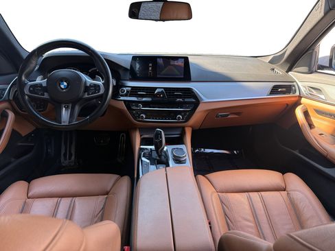 Used 2019 BMW 530e RWD image 11