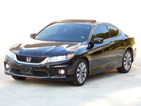 Used 2015 Honda Accord EX image 16