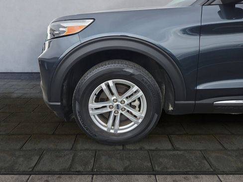 Certified 2023 Ford Explorer XLT w/ Equipment Group 202A image 26