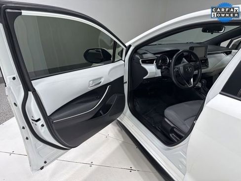 Used 2022 Toyota Corolla SE image 5