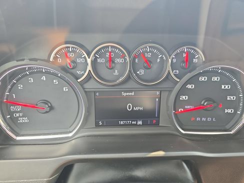 Used 2019 Chevrolet Silverado 1500 LT w/ All-Star Edition AWD/4WD image 18