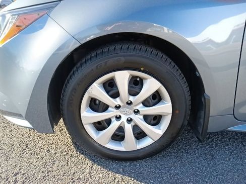 Used 2023 Toyota Corolla LE image 10