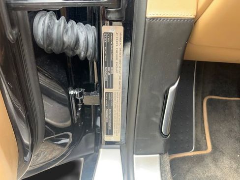 Used 2016 Bentley Continental GT image 13