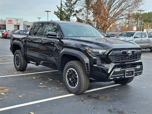 New 2025 Toyota Tacoma TRD Off-Road image 3