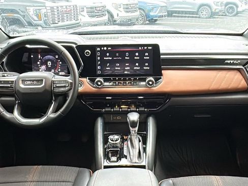 Used 2023 GMC Canyon AT4 w/ Canyon Safety Plus Package image 10