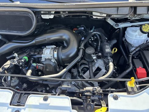 Used 2024 Ford Transit 250 Low Roof w/ Exterior Upgrade Package image 24
