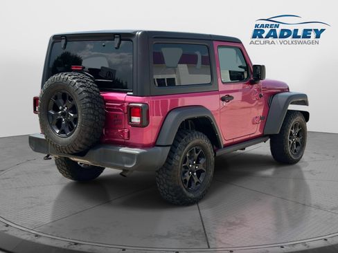 Used 2022 Jeep Wrangler Sport AWD/4WD image 2