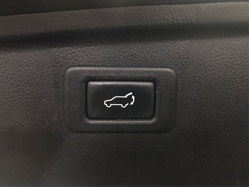 Used 2016 Subaru Outback 2.5i Limited image 20