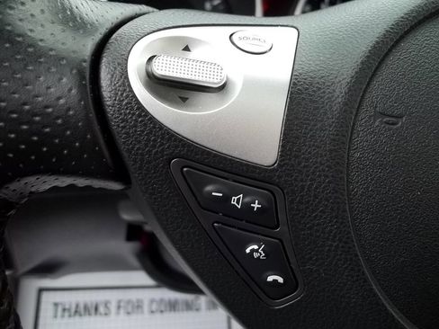 Used 2012 Nissan Juke SL image 20