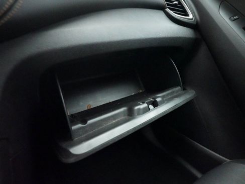 Used 2017 Chevrolet Trax LT w/ Driver Confidence Package image 29