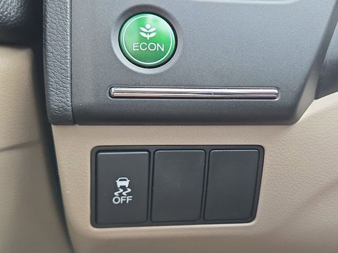 Used 2015 Honda Civic LX image 25