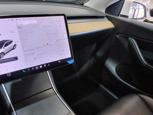 Used 2020 Tesla Model Y Long Range AWD/4WD image 23